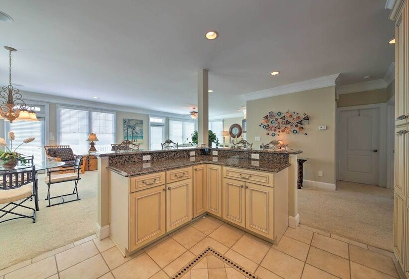 Manteo Waterfront Resort Home W/ 30 Ft Dock!