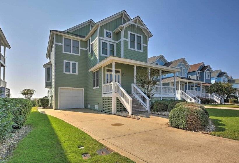 Manteo Waterfront Resort Home W/ 30 Ft Dock!