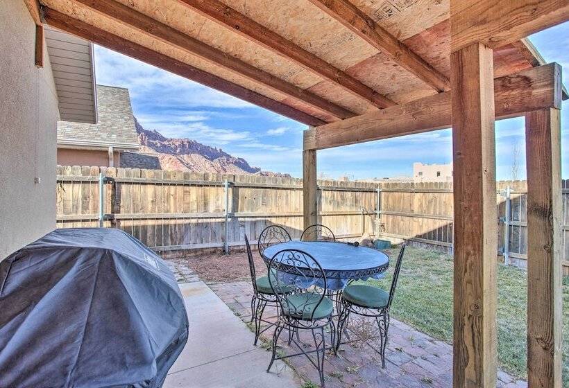 Moab Retreat: 10 Mi To Arches National Park!