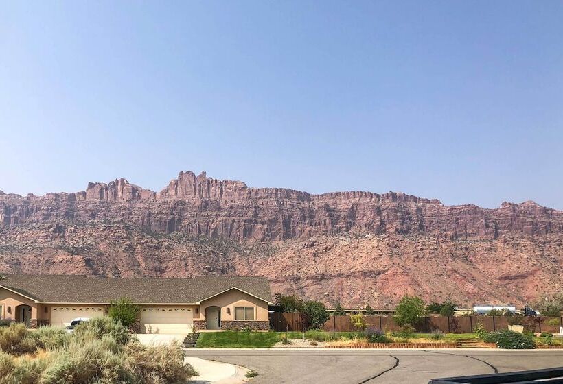 Moab Retreat: 10 Mi To Arches National Park!