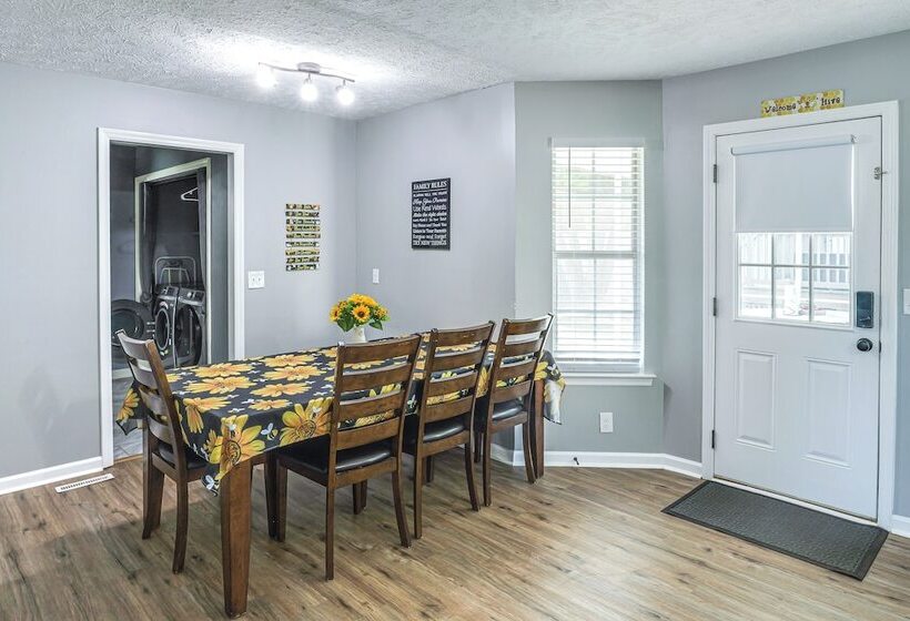 Above Ground Pool & Backyard At Murfreesboro Home!