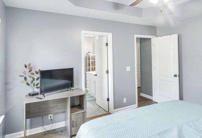 Above Ground Pool & Backyard At Murfreesboro Home!