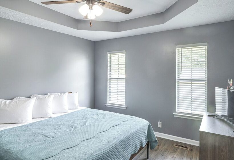 Above Ground Pool & Backyard At Murfreesboro Home!