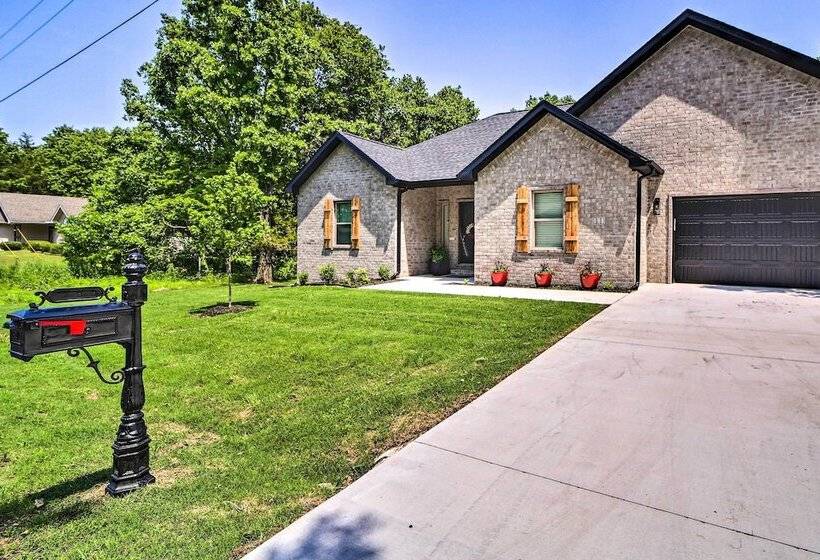 New Everything! Comfy Home W/ Deck & Trail Access!