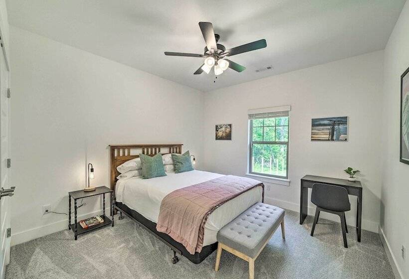 New Everything! Comfy Home W/ Deck & Trail Access!