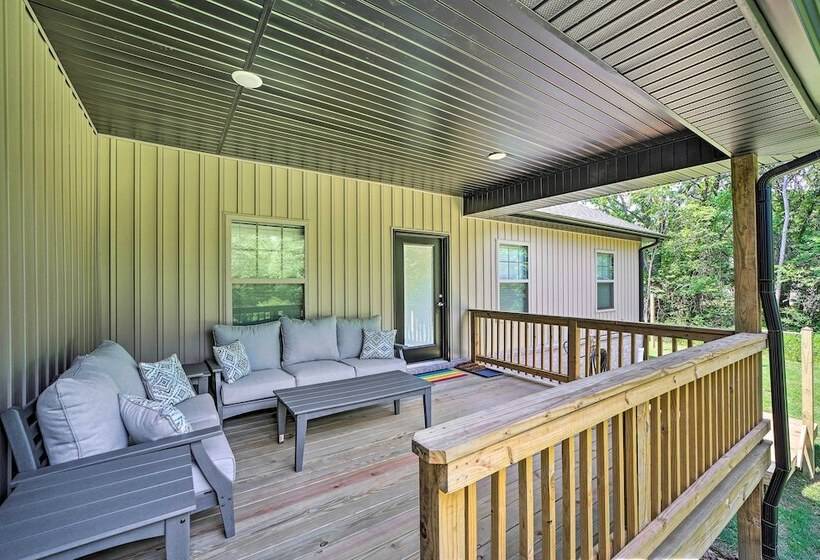 New Everything! Comfy Home W/ Deck & Trail Access!