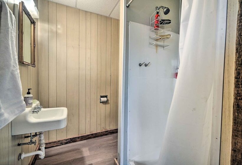 New Paris Cabin ~ 11 Mi To Shawnee State Park