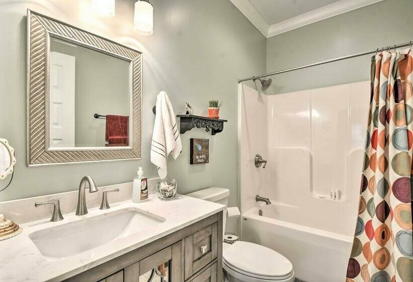 Newly Built Arab Abode Near Guntersville Lake