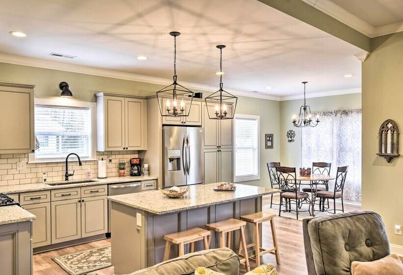 Newly Built Arab Abode Near Guntersville Lake