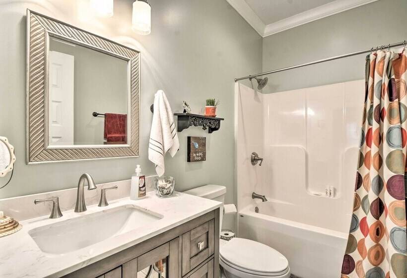 Newly Built Arab Abode Near Guntersville Lake