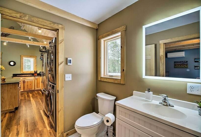 Newly Built Cabin W/ Hot Tub   16 Mi To Stowe Mtn!
