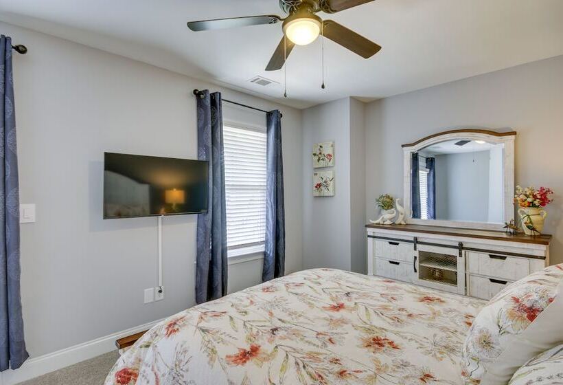 North Augusta Home W/ Hot Tub   2 Mi To Downtown!