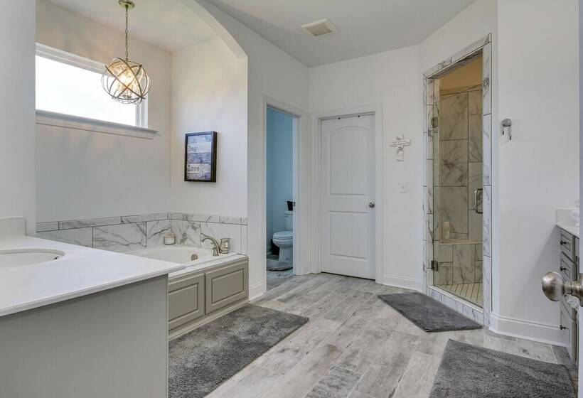 North Augusta Home W/ Hot Tub   2 Mi To Downtown!