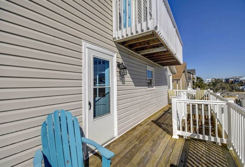 Ocean Isle Beach Home W/ Canal Views!