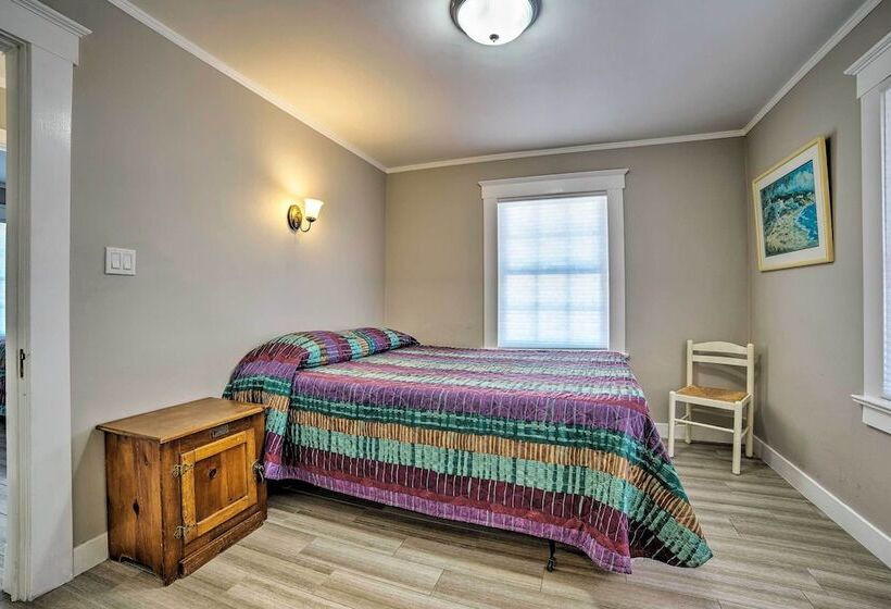 Ocean View Home   Walk To Avalon City Center!