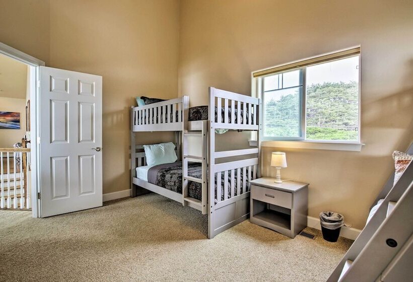 Oceanfront South Beach Home W/hot Tub & Sauna