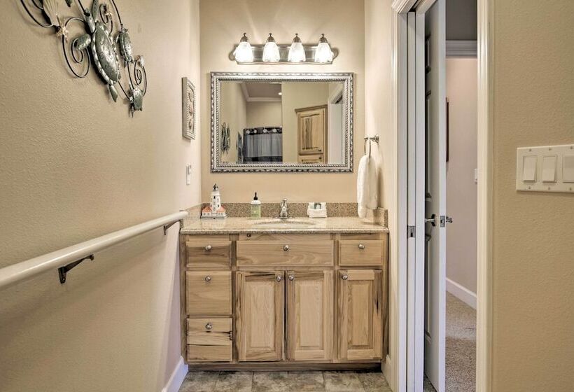 Oceanfront South Beach Home W/hot Tub & Sauna