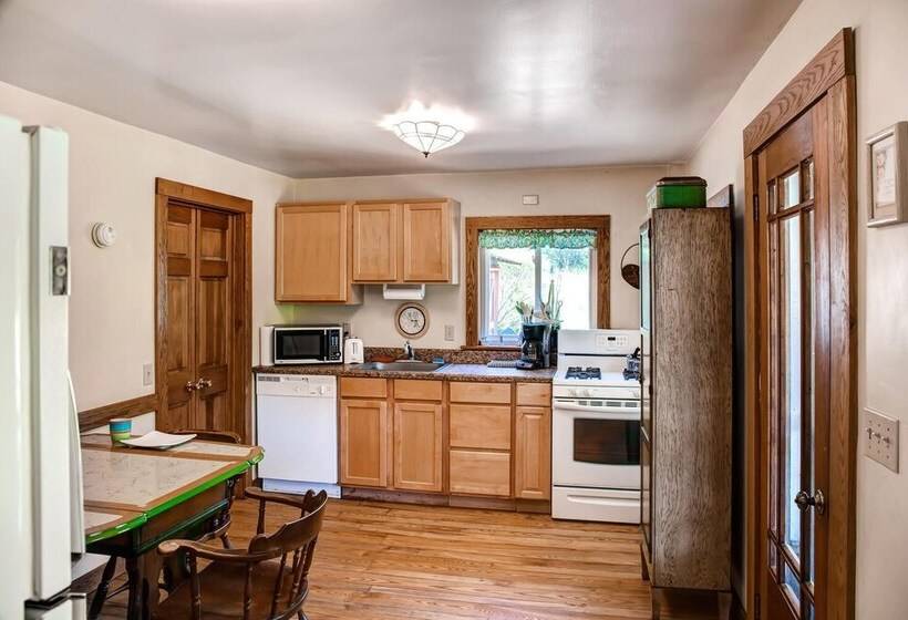 5 Mi To Cooperstown All Star Village: Otego Home