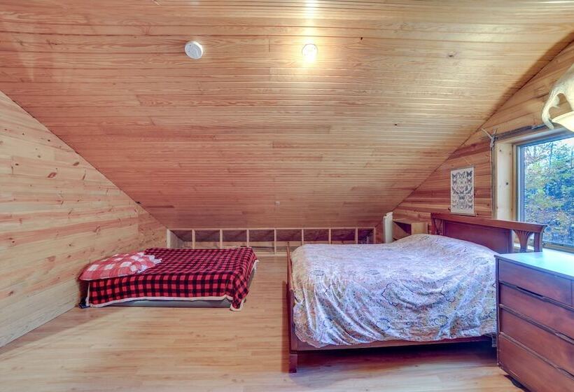 Paradise Cottage: Trail Access Nearby