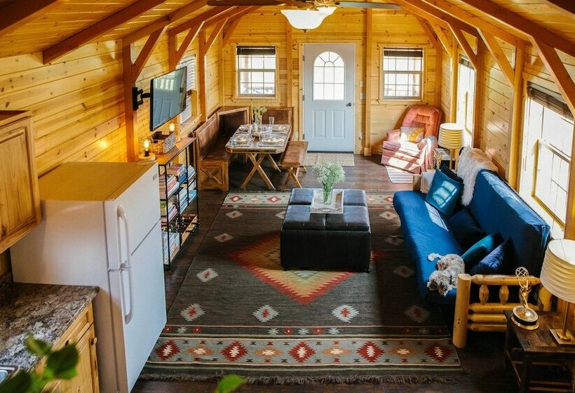 Paradise Valley Cabin By Chico & Yellowstone Park!