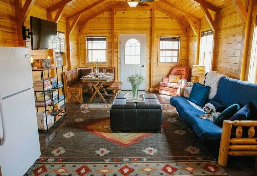 Paradise Valley Cabin By Chico & Yellowstone Park!