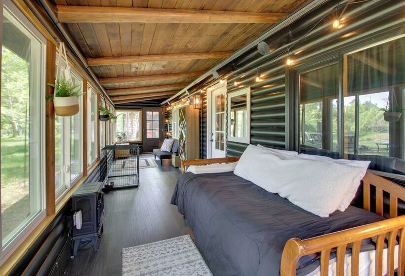 Pet Friendly Breezy Point Cabin: 1 Mi To Beach!