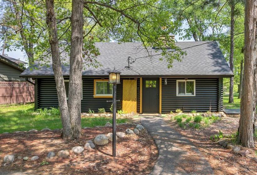 Pet Friendly Breezy Point Cabin: 1 Mi To Beach!