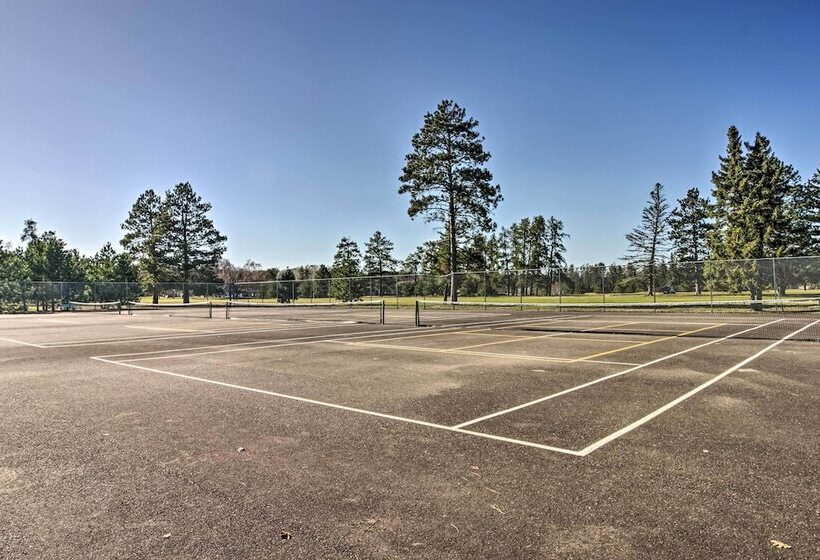 Pet Friendly Breezy Point Cabin: 1 Mi To Beach!