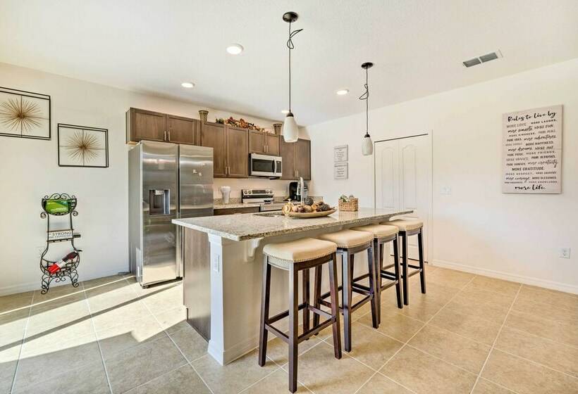 Peaceful Home W/ Patio, 26 Mi To Disney World