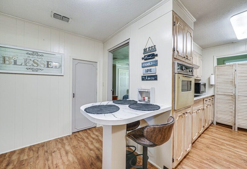 Peaceful Sanctuary   1 Mi To Wildlife Refuge!