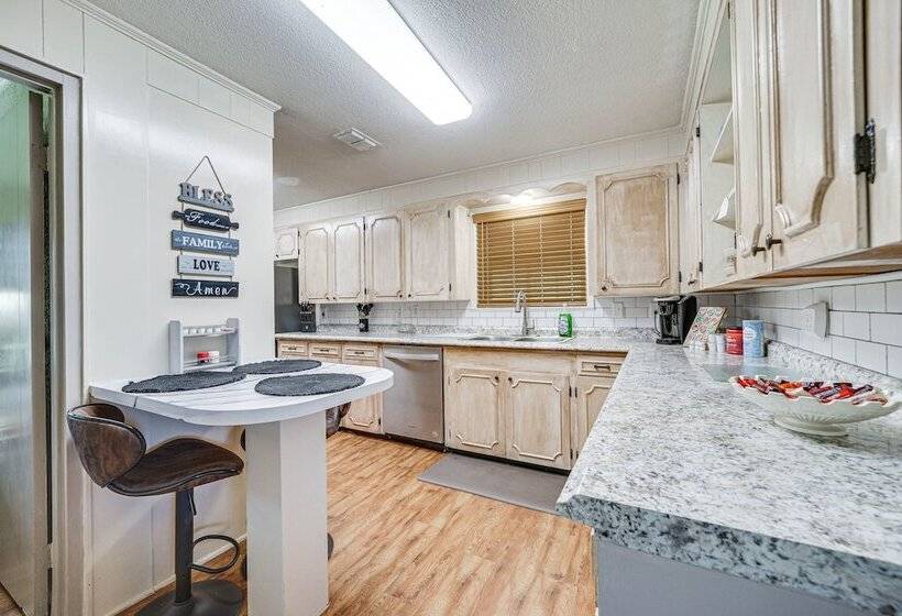 Peaceful Sanctuary   1 Mi To Wildlife Refuge!