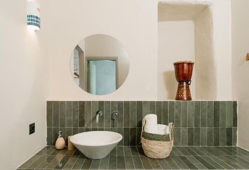 بنسيون Filanthi The Project