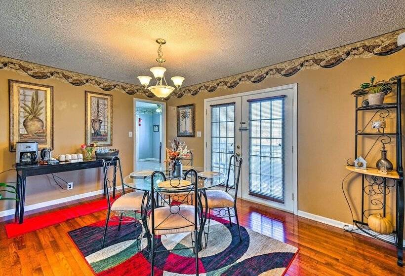 Pet Friendly Clarksville Home W/ Backyard!