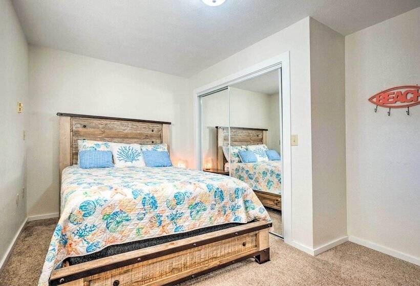 Pet Friendly North Bend Home W/ Bay Views!