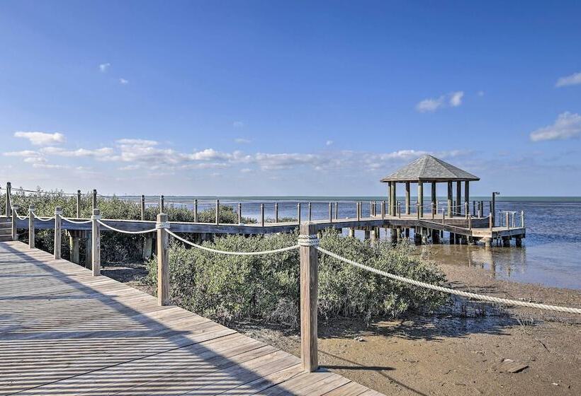 Pet Friendly Port Isabel Home: 5 Mi To Beach!