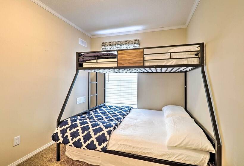 16 Mi To Shanty Creek Resort: Rapid City Getaway