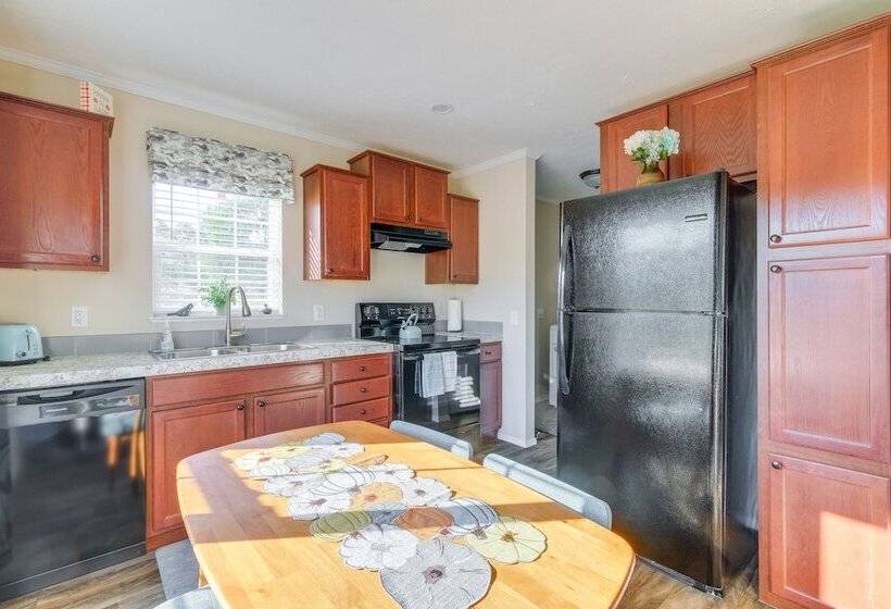 16 Mi To Shanty Creek Resort: Rapid City Getaway