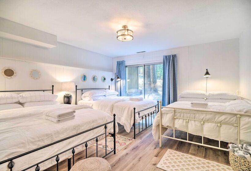 Pine Mountain Cabin W/ Hot Tub, 2 Mins To Marina!