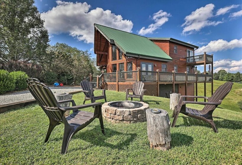 Piney Creek Mountain View Cabin W/ Wraparound Deck