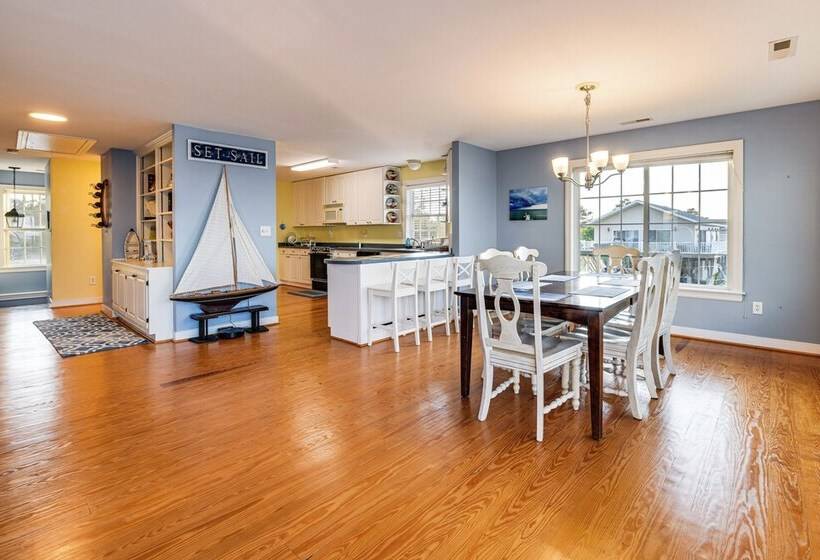 Potomac Waterfront Retreat W/ Dock & Kayaks