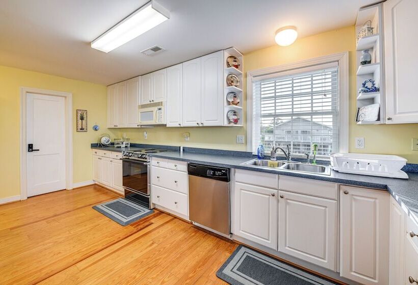 Potomac Waterfront Retreat W/ Dock & Kayaks