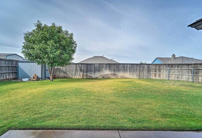 Quaint Lubbock Home ~ 6 Mi To Ttu + Downtown!