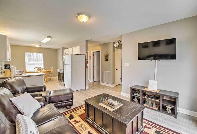 Quiet Morristown Hideaway W/ Deck & Fire Pit!