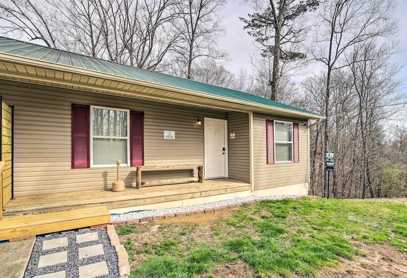 Quiet Morristown Hideaway W/ Deck & Fire Pit!