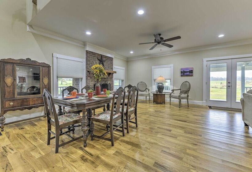 Remodeled Pittsboro Farmhouse Sitting On 220 Acres