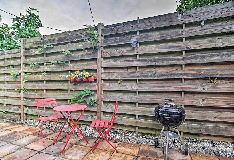 Retreat Half Mile To Beach/siesta Key Village