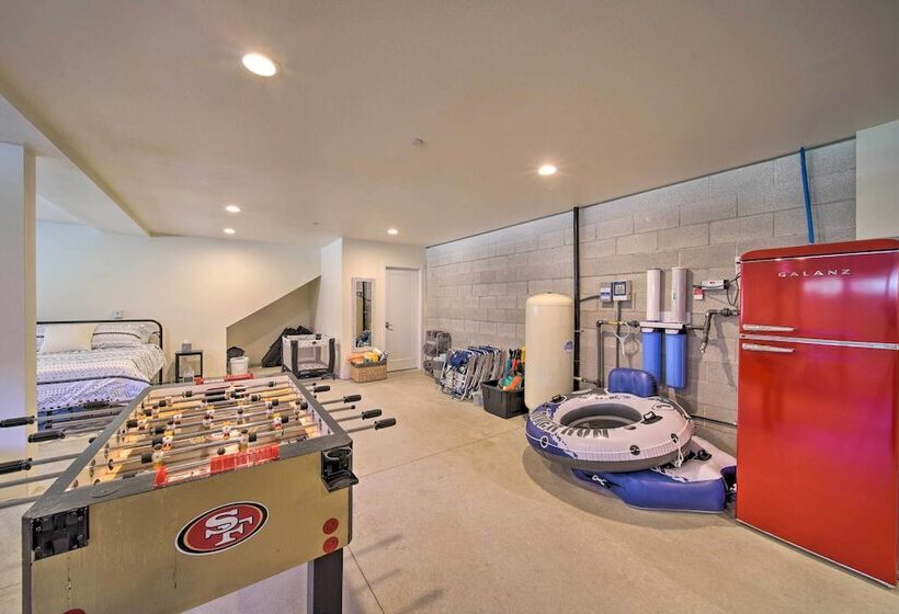 River Acres Retreat W/ Grill & River Access!