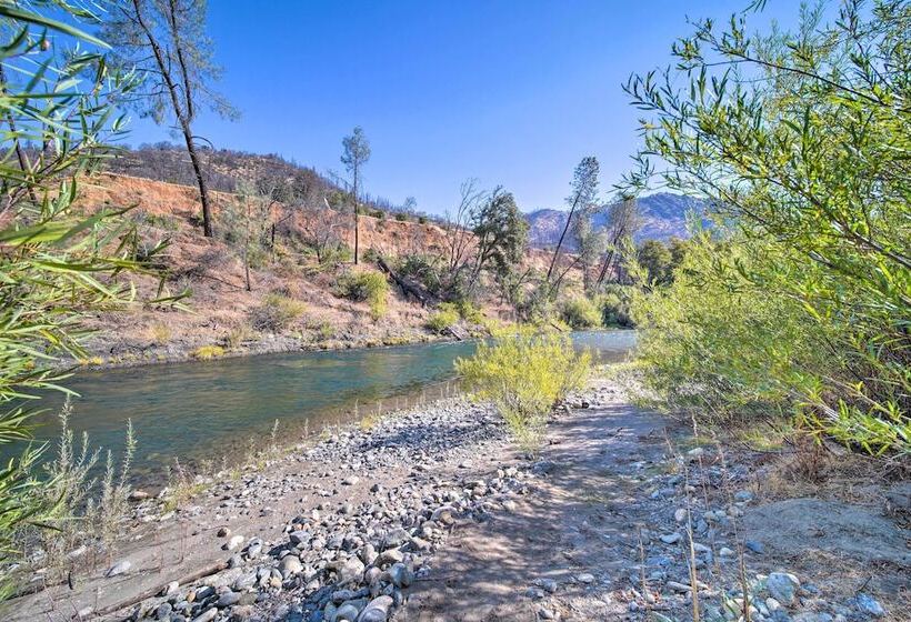 River Acres Retreat W/ Grill & River Access!