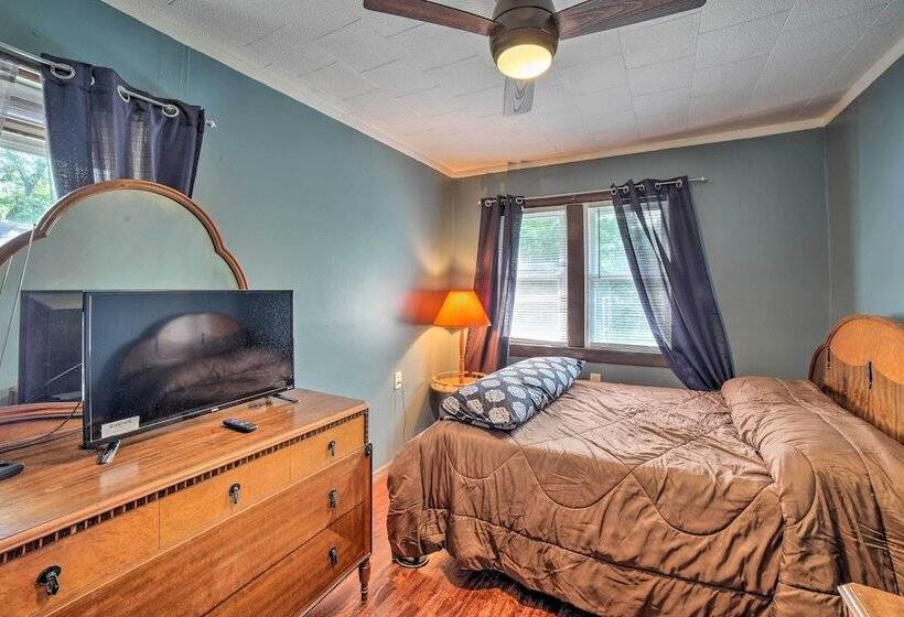 Riverside Niles Retreat W/ Fire Pit & Grill!