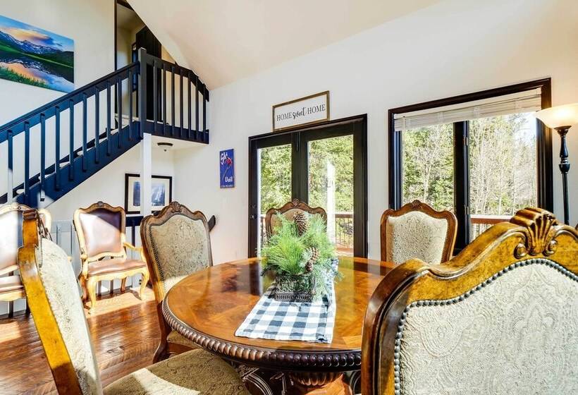 Roomy Alma Cabin W/ Pool Table: Ski, Hike, & Fish!